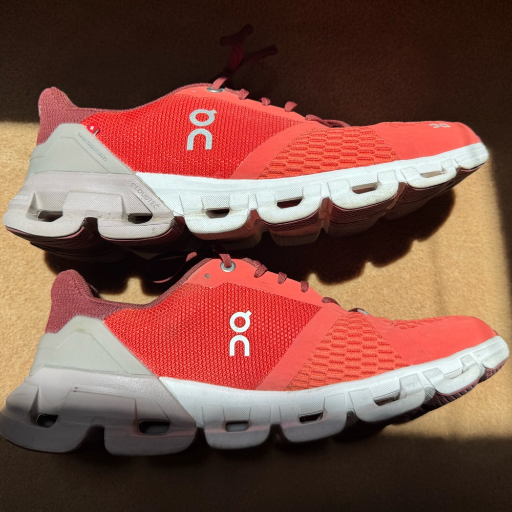On Cloud X Running Shoes – Red/Maroon